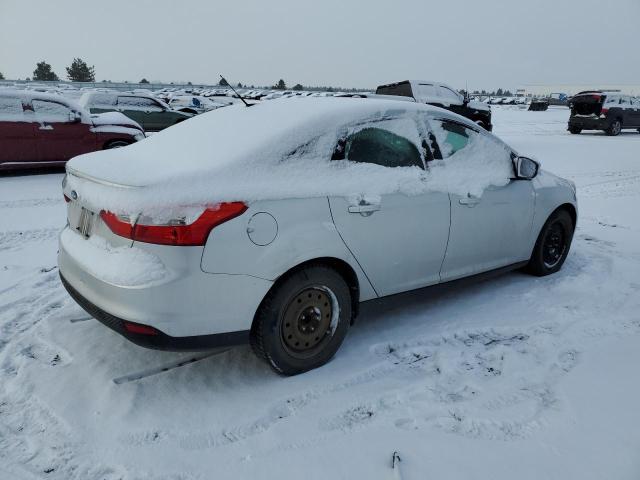 Photo 3 from auction – 2012 FORD FOCUS SE with VIN 1FAHP3F25CL290978