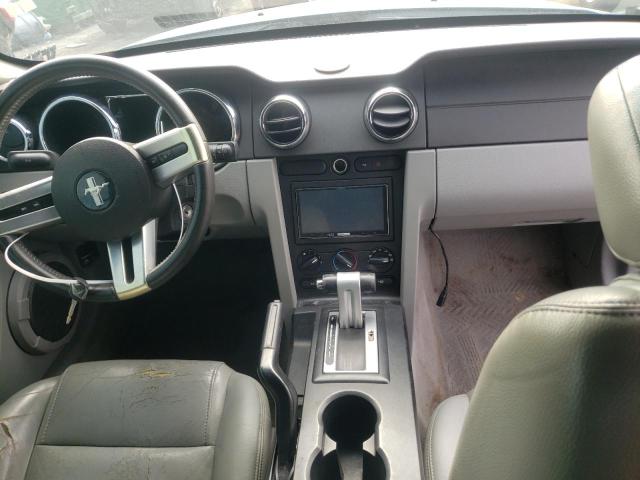 Photo 8 from auction – 2005 FORD MUSTANG with VIN 1ZVFT84N455203082