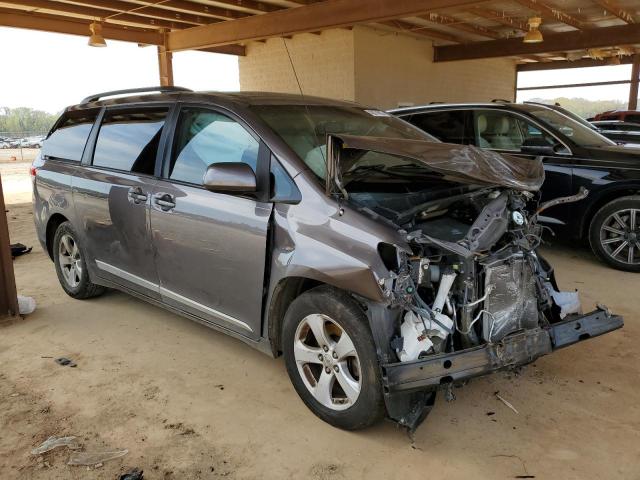 Photo 4 from auction – 2011 TOYOTA SIENNA LE with VIN 5TDKK3DC6BS154320