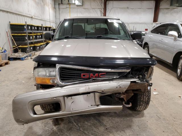 Photo 5 from auction – 2002 GMC SONOMA with VIN 1GTDT13W62K195317