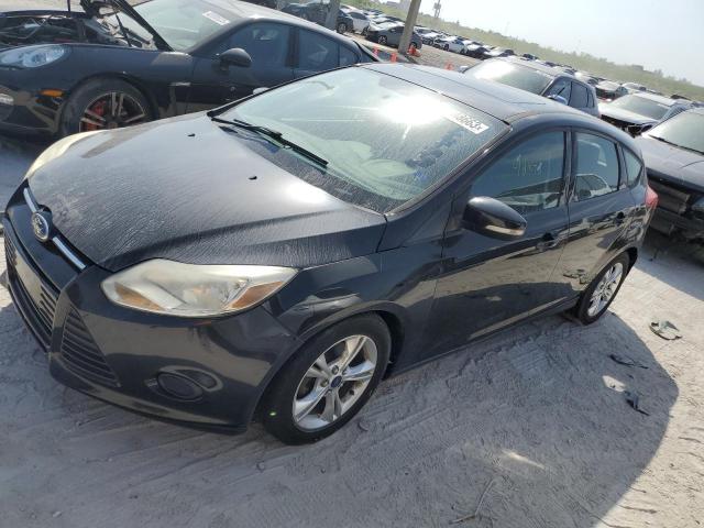 FORD FOCUS SE 2014 مع رقم تعريف المركبة 1FADP3K25EL227550 - صورة من المزاد
