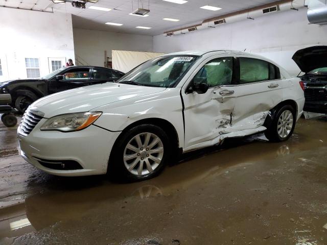 CHRYSLER 200 LIMITE 2014 with VIN 1C3CCBCG1EN112054 - Photo from auction