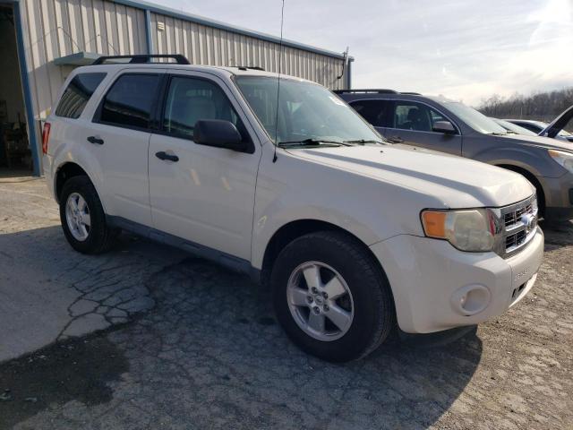 Photo 4 from auction – 2010 FORD ESCAPE XLT with VIN 1FMCU9DG0AKB90168