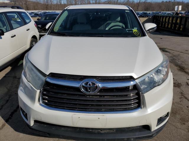 Photo 5 from auction – 2016 TOYOTA HIGHLANDER with VIN 5TDBKRFH4GS251227