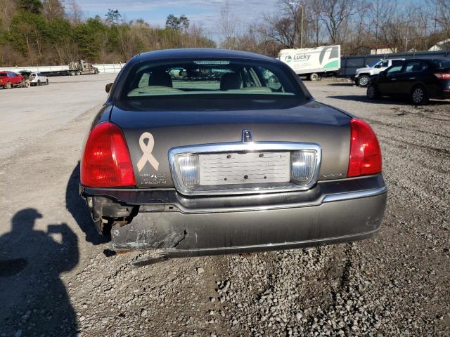 Photo 6 from auction – 2003 LINCOLN TOWN CAR E with VIN 1LNHM81W53Y655975