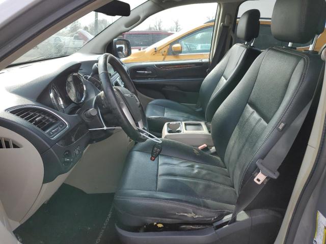 Photo 7 from auction – 2015 CHRYSLER TOWN & COU with VIN 2C4RC1BG8FR754986