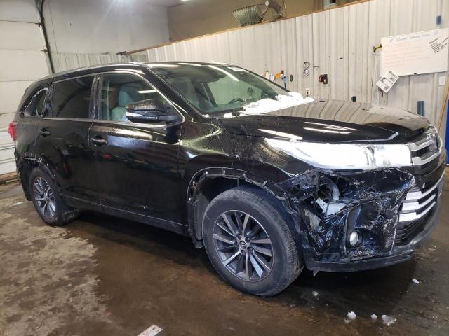 Photo 4 from auction – 2018 TOYOTA HIGHLANDER with VIN 5TDJZRFH9JS553126