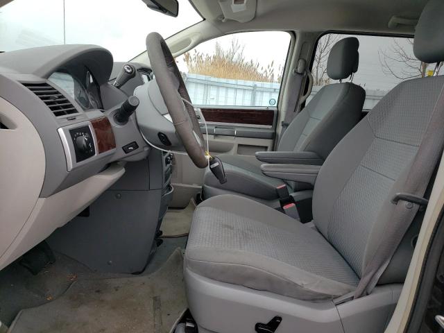 Photo 7 from auction – 2010 CHRYSLER TOWN & COU with VIN 2A4RR5DX5AR278119