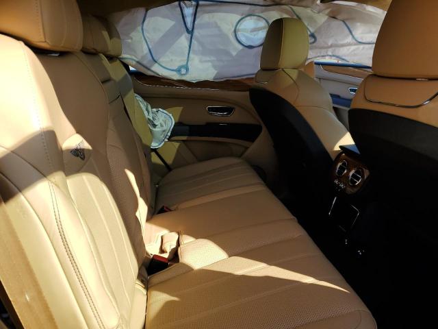 Photo 11 from auction – 2021 BENTLEY BENTAYGA with VIN SJAAM2ZV0MC033878