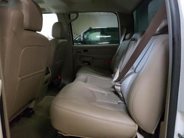 Photo 10 from auction – 2006 GMC NEW SIERRA with VIN 2GTEK13T361146112