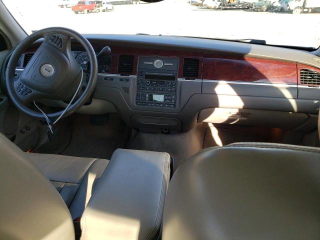 Photo 8 from auction – 2003 LINCOLN TOWN CAR E with VIN 1LNHM81W53Y655975