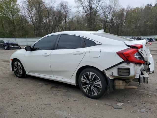 Photo 2 from auction – 2018 HONDA CIVIC EX with VIN JHMFC1F32JX016796