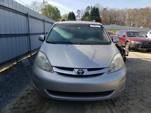 Photo 5 from auction – 2007 TOYOTA SIENNA XLE with VIN 5TDBK22C87S006688