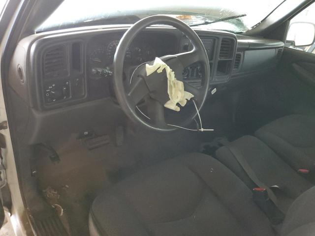Photo 8 from auction – 2005 CHEVROLET SILVERADO with VIN 1GCEC14VX5Z357665