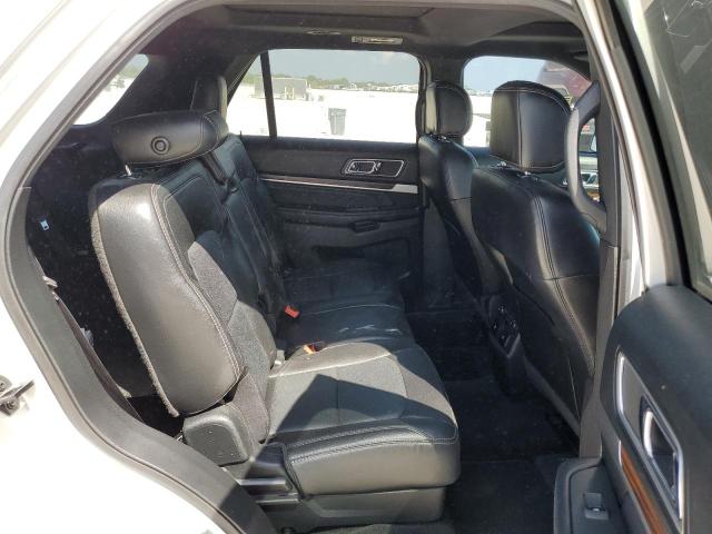 Photo 11 from auction – 2017 FORD EXPLORER L with VIN 1FM5K7F87HGC69813
