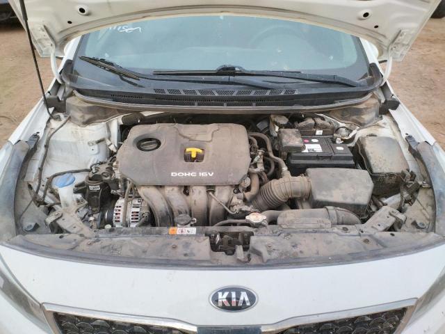 Photo 11 from auction – 2018 KIA FORTE LX with VIN 3KPFK4A78JE176181