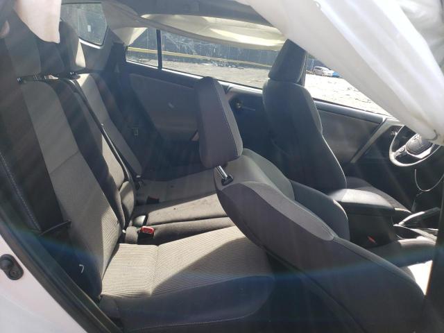 Photo 11 from auction – 2015 TOYOTA RAV4 XLE with VIN 2T3RFREV3FW244230