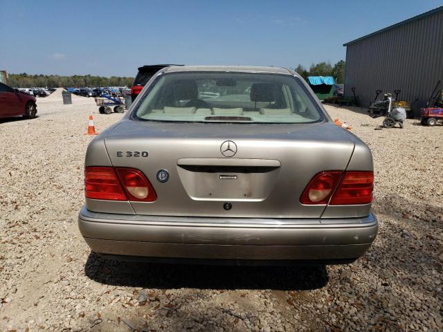 Photo 6 from auction – 1999 MERCEDES-BENZ E 320 with VIN WDBJF65H2XA765086