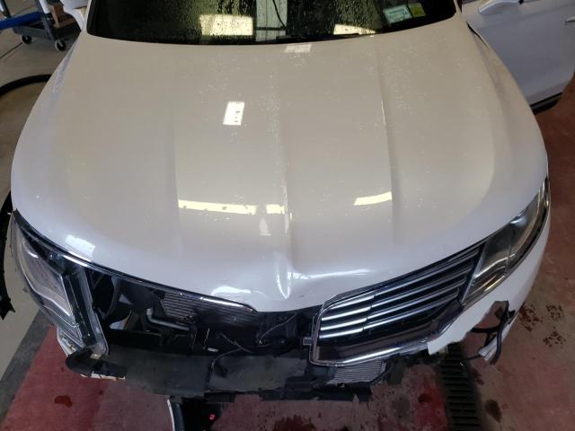 Photo 12 from auction – 2016 LINCOLN MKX PREMIE with VIN 2LMTJ8JP5GBL83950