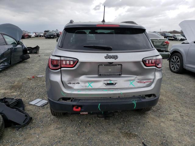 Photo 6 from auction – 2018 JEEP COMPASS TR with VIN 3C4NJDDB0JT451701