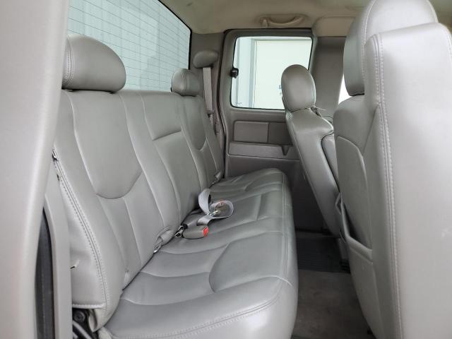Photo 10 from auction – 2005 CHEVROLET SILVERADO with VIN 2GCEC19T951270940