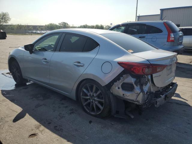 Photo 2 from auction – 2018 MAZDA 3 TOURING with VIN 3MZBN1V3XJM208210