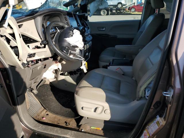 Photo 7 from auction – 2018 TOYOTA SIENNA XLE with VIN 5TDYZ3DC3JS965836