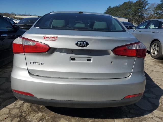Photo 6 from auction – 2015 KIA FORTE LX with VIN KNAFK4A64F5409819
