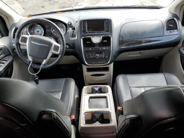 Photo 8 from auction – 2015 CHRYSLER TOWN & COU with VIN 2C4RC1BG8FR754986