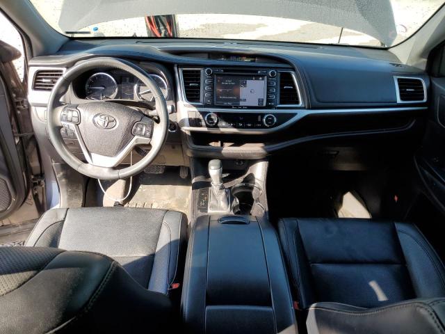 Photo 8 from auction – 2016 TOYOTA HIGHLANDER with VIN 5TDYKRFHXGS124007