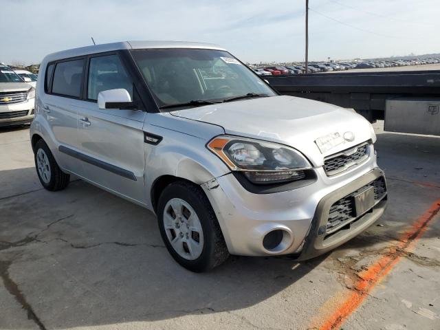Photo 4 from auction – 2013 KIA SOUL with VIN KNDJT2A50D7760296