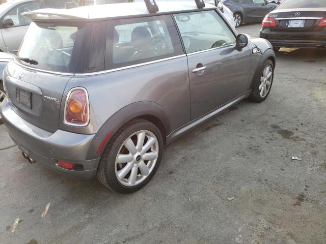 Photo 3 from auction – 2007 MINI COOPER S with VIN WMWMF73557TT84816
