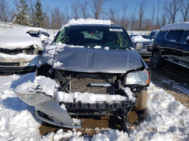 Photo 5 from auction – 2014 CHRYSLER TOWN & COU with VIN 2C4RC1BG0ER438254