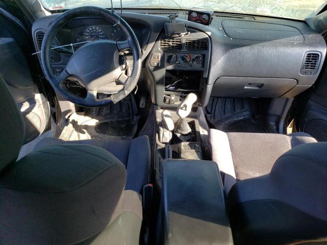 Photo 8 from auction – 1996 NISSAN PATHFINDER with VIN JN8AR05Y5TW037124