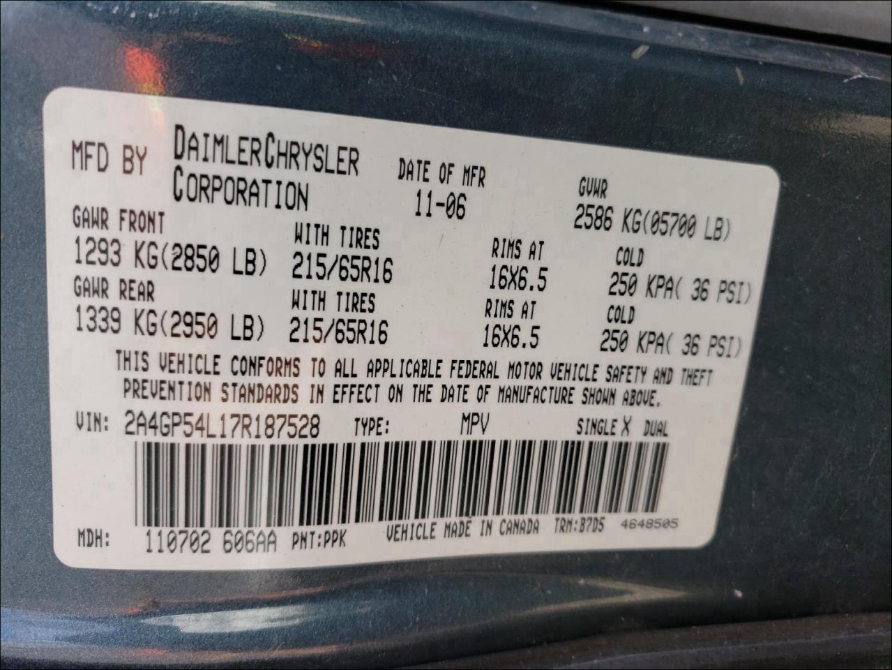Photo 10 from auction – 2007 CHRYSLER TOWN AND C with VIN 2A4GP54L17R187528
