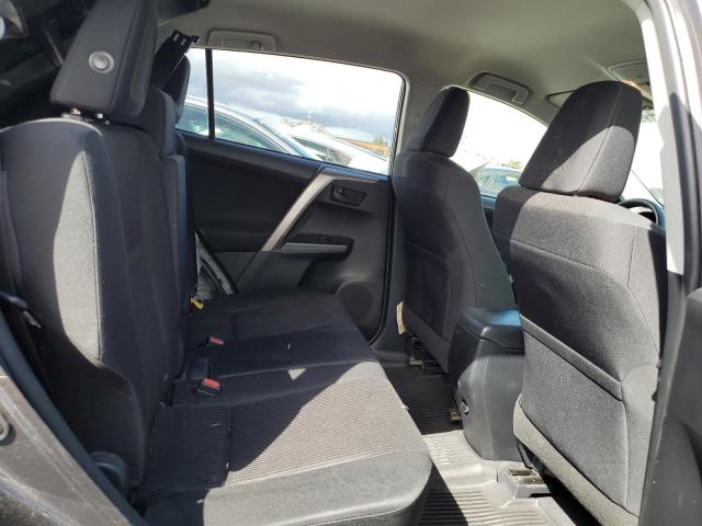 Photo 10 from auction – 2017 TOYOTA RAV4 LE with VIN JTMZFREV5HJ709933