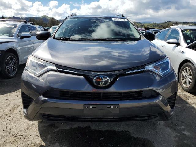 Photo 5 from auction – 2017 TOYOTA RAV4 LE with VIN JTMZFREV5HJ709933