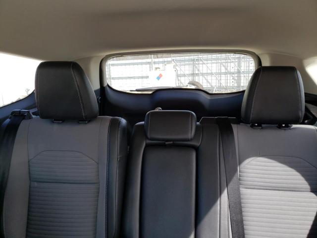 Photo 10 from auction – 2017 FORD ESCAPE SE with VIN 1FMCU0GD4HUE72776
