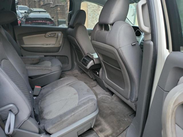 Photo 6 from auction – 2011 CHEVROLET TRAVERSE with VIN 1GNKRGED5BJ265990