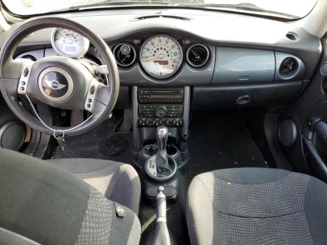 Photo 8 from auction – 2004 MINI COOPER with VIN WMWRC33414TJ53969