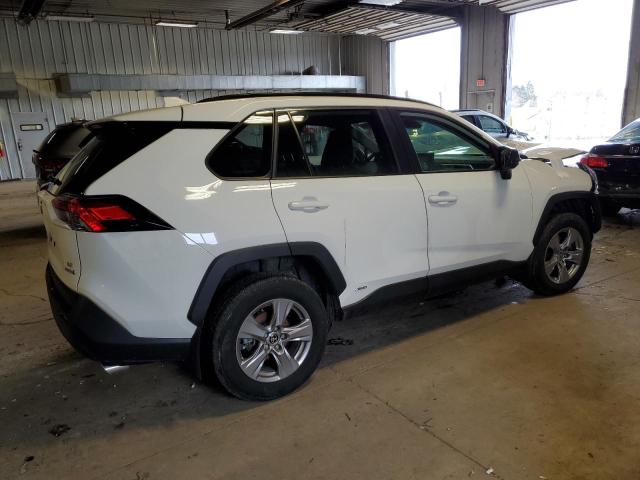 Photo 3 from auction – 2022 TOYOTA RAV4 LE with VIN JTMLWRFV8ND150778