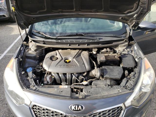 Photo 11 from auction – 2016 KIA FORTE LX with VIN KNAFK4A64G5536149