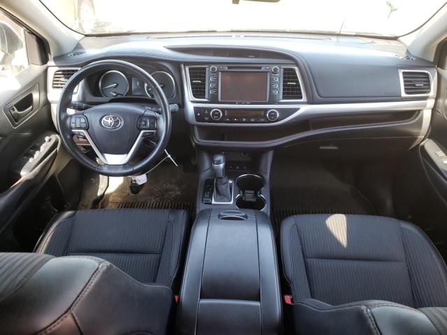 Photo 8 from auction – 2016 TOYOTA HIGHLANDER with VIN 5TDBKRFH2GS354422