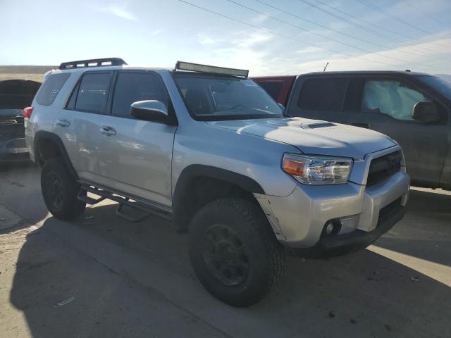 Photo 4 from auction – 2011 TOYOTA 4RUNNER SR with VIN JTEBU5JR2B5071645