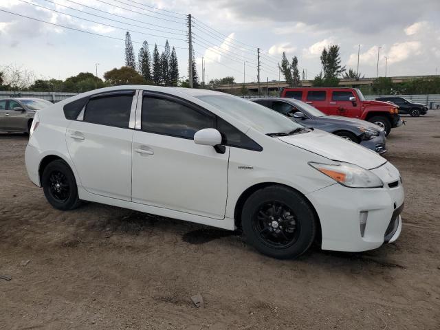 Photo 4 from auction – 2012 TOYOTA PRIUS with VIN JTDKN3DU6C5461039