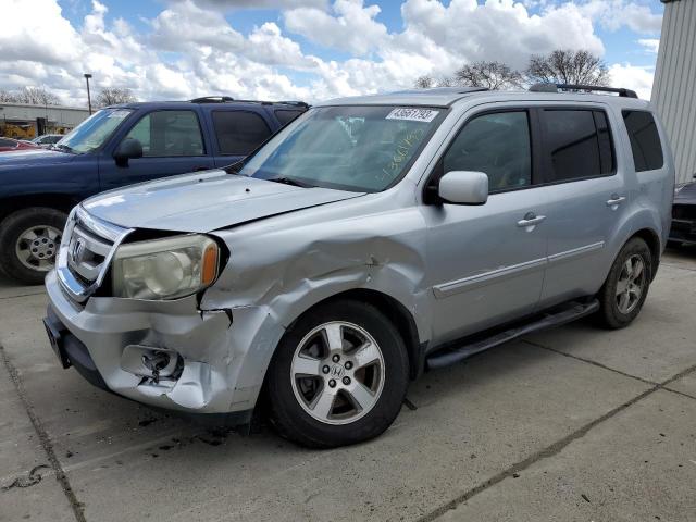 HONDA PILOT EXL 2011 with VIN 5FNYF3H61BB008799 - Photo from auction