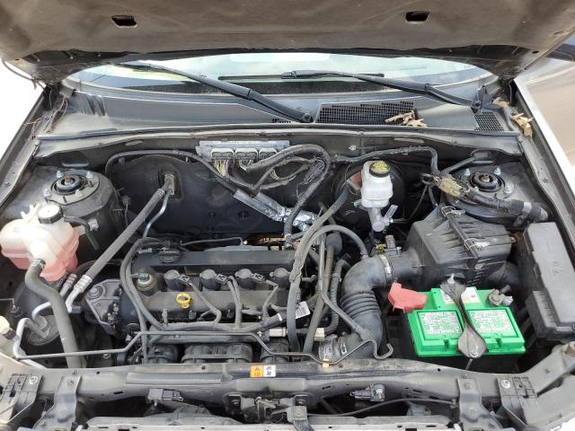 Photo 11 from auction – 2011 FORD ESCAPE XLS with VIN 1FMCU0C70BKB13010