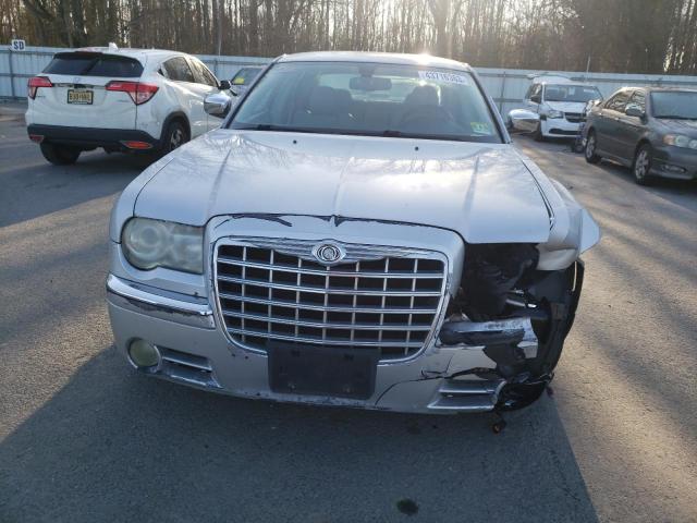 Photo 5 from auction – 2006 CHRYSLER 300C with VIN 2C3KA63H26H439851