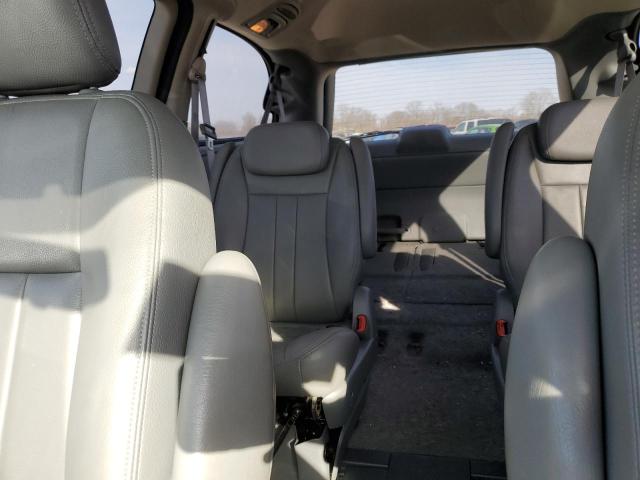 Photo 10 from auction – 2007 CHRYSLER TOWN & CNT with VIN 2A4GP54L17R134246