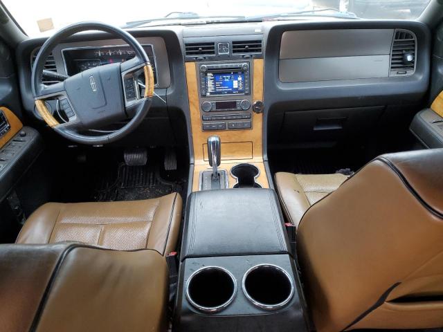 Photo 8 from auction – 2011 LINCOLN NAVIGATOR with VIN 5LMJJ2H55BEJ09839